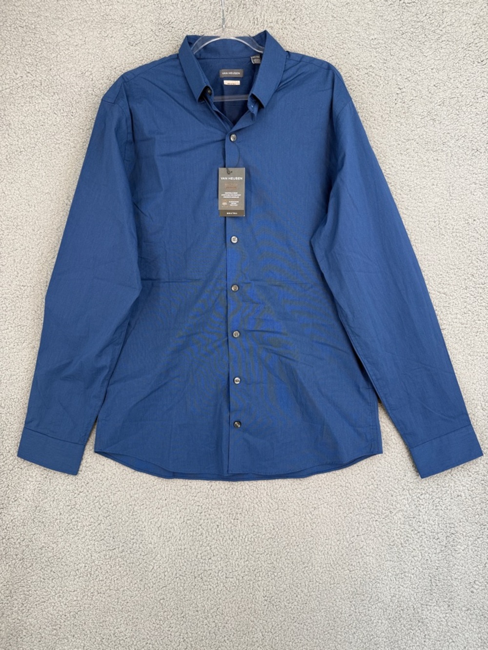 Van Heusen Men’s XLT long sleeve button down shirt Blue Stain Shield Big & Tall